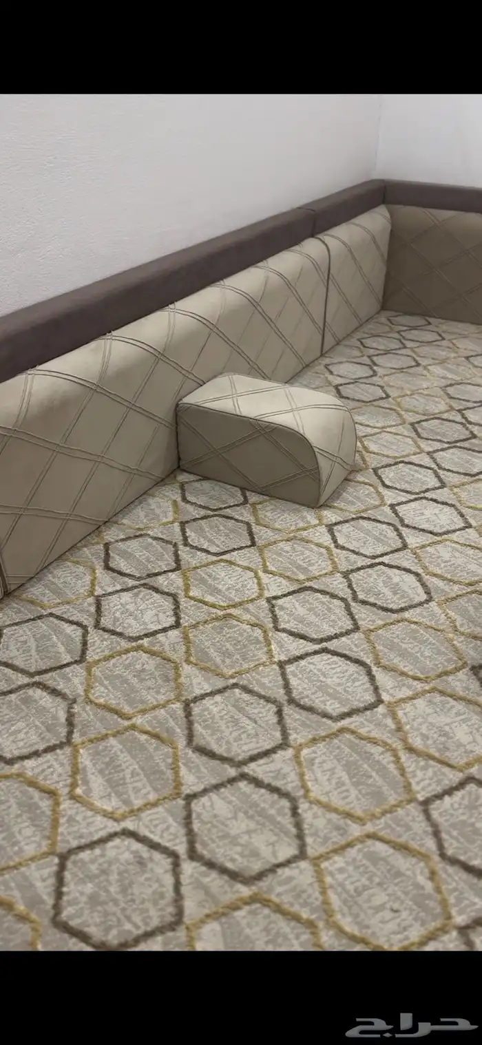 مساند وطاوله 3
