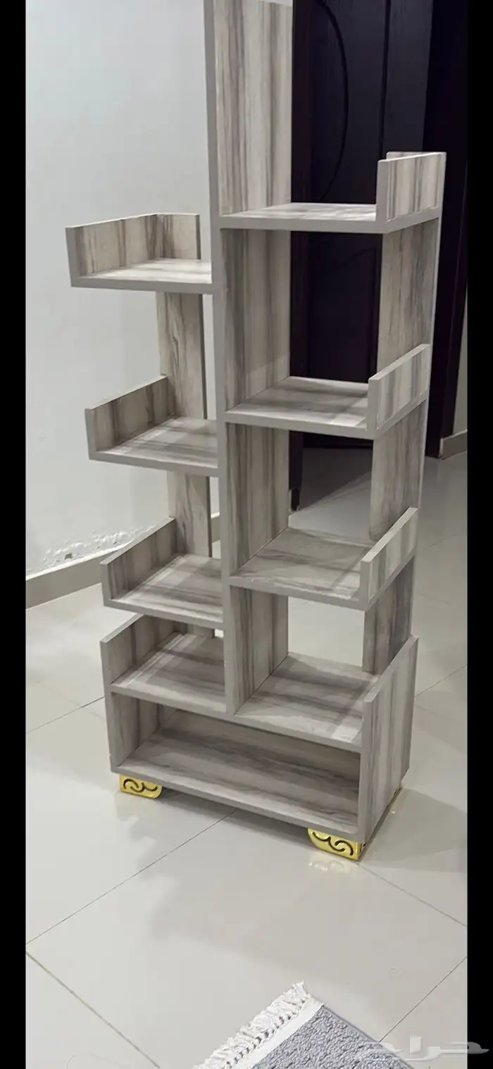طاولات للبيع 0