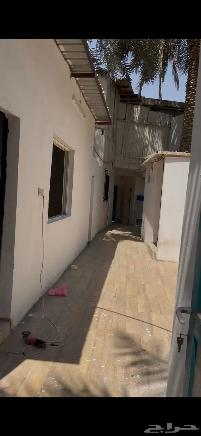 ديوانية بالأحساء عند سوق القيصرية 2