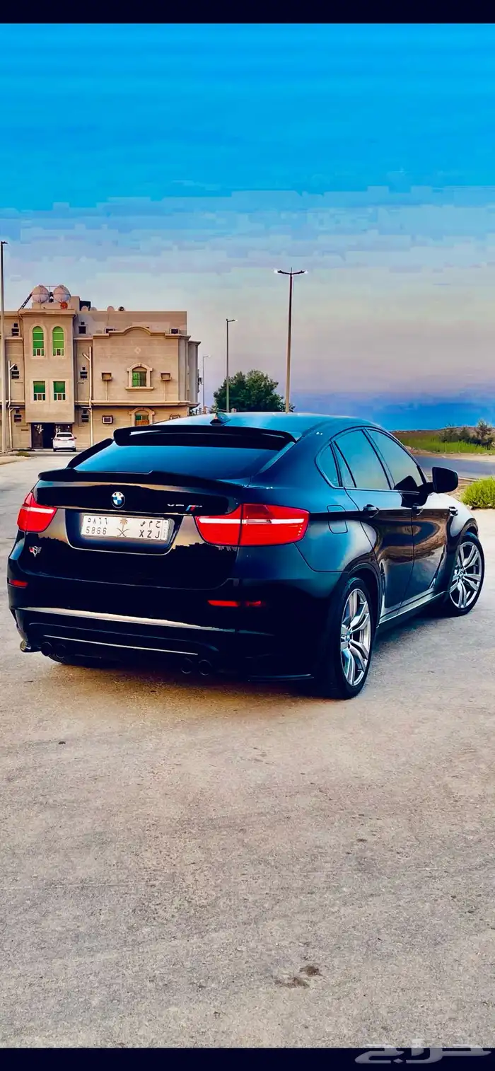 للبيع BMW X6 M 2011  فل كامل   8 سلندر 7