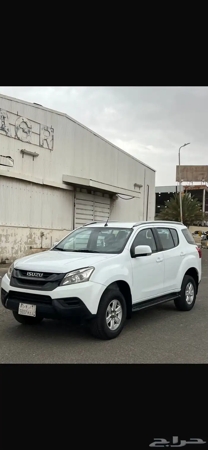 جيب اسيزو 2016 عداد 260 الف 4