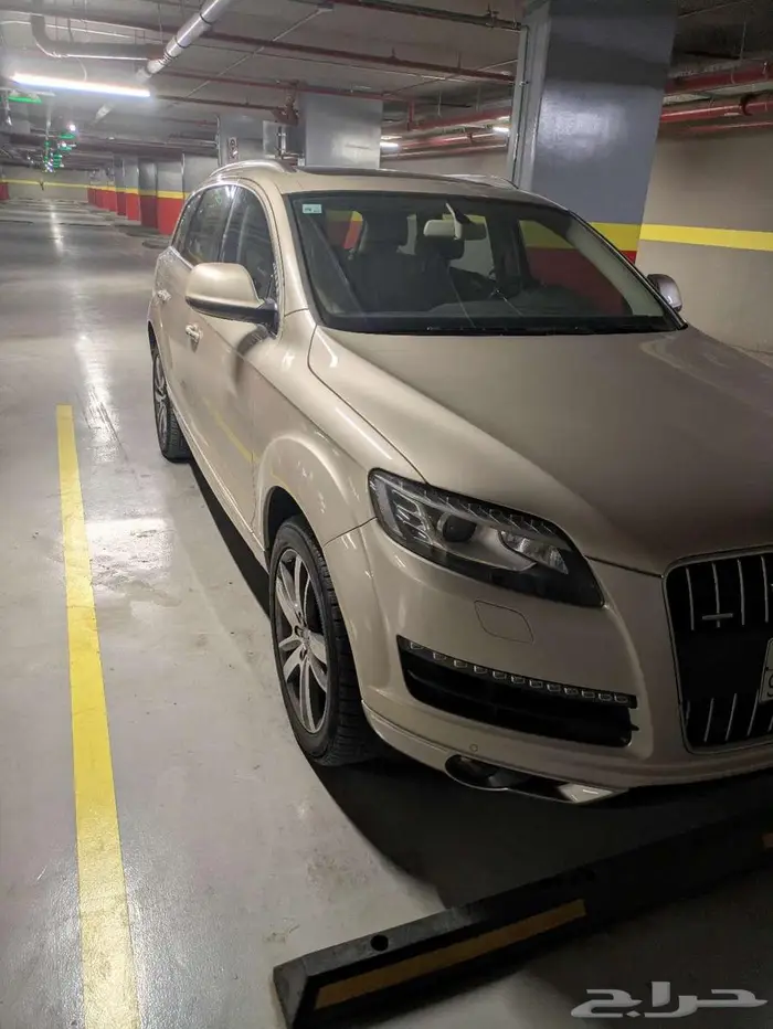 AUDI Q7 2015 0