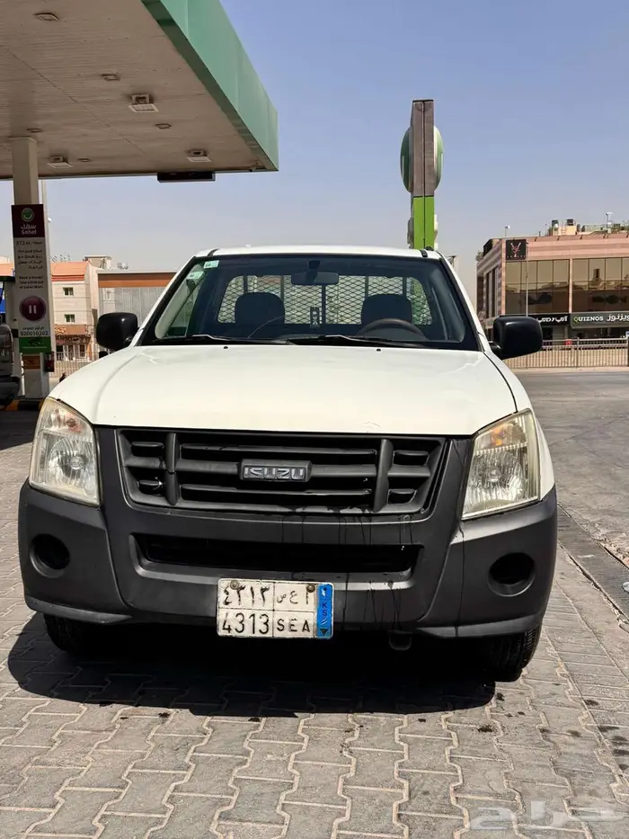 Isuzu Pick up 2009 4