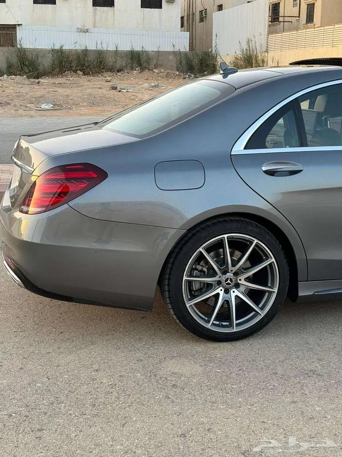 للبيع مرسيدس بنز S450 - موديل 2018 5
