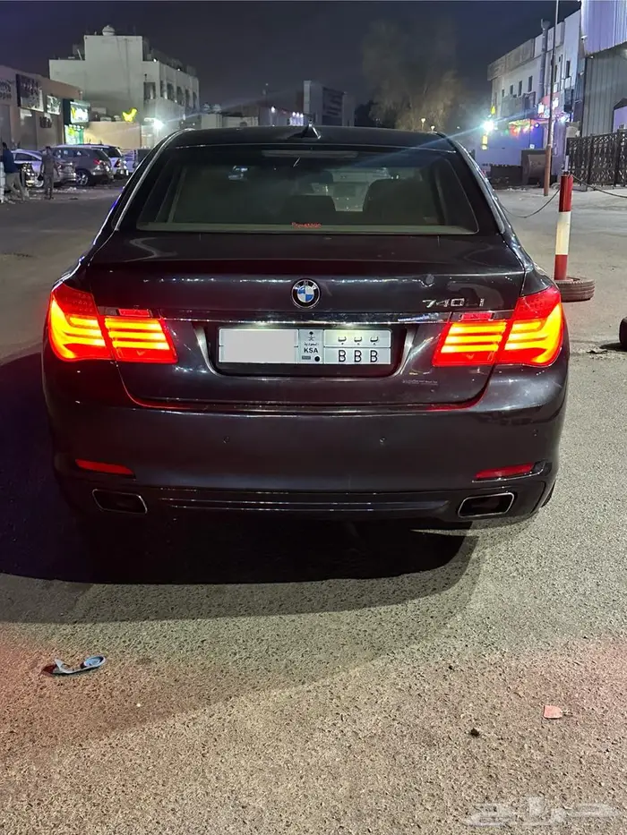 BMW 2012 740 فل اوبشن 3