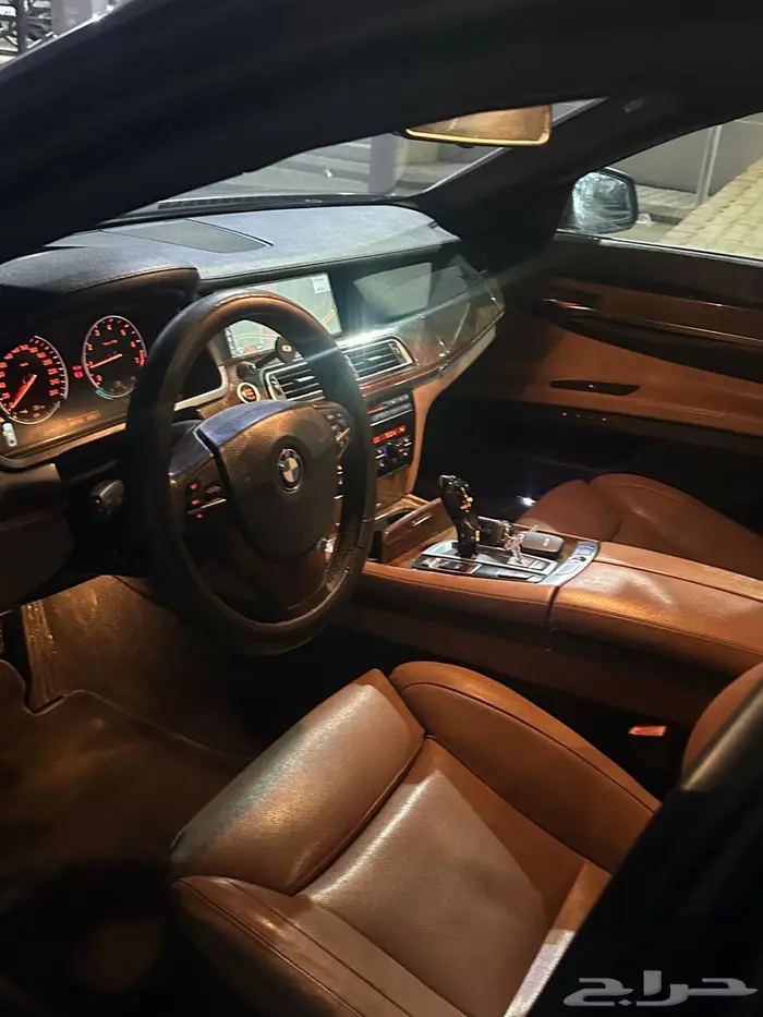 BMW 2012 740 فل اوبشن 8