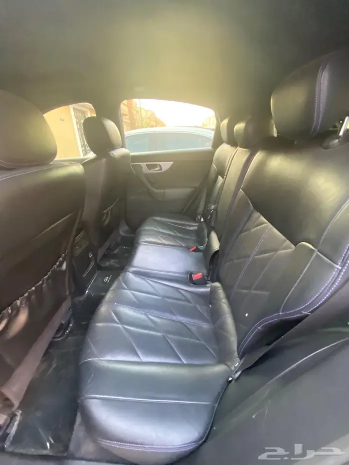 انفنتي QX70 9