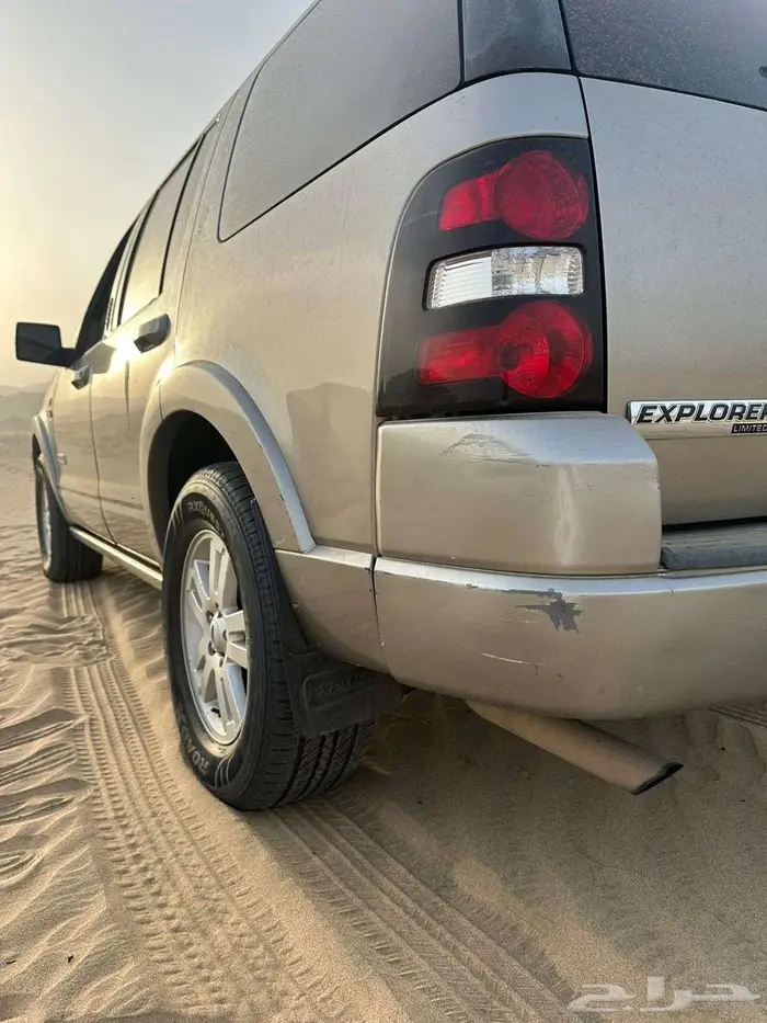 للبيع اكسبلورر فل كامل 8 Vنظيف جدا جاهز للنقل والسفر 10
