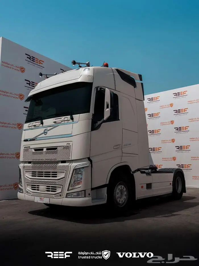 راس شاحنة فولفو VOLVO 2021 1