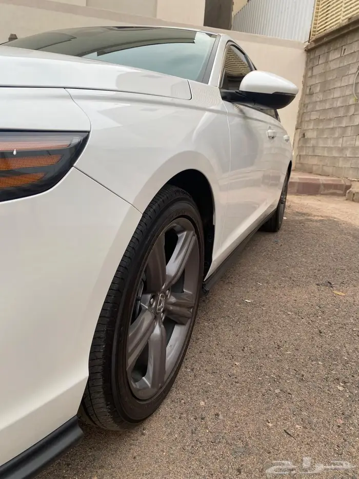 HONDA ACCORD 2023 28