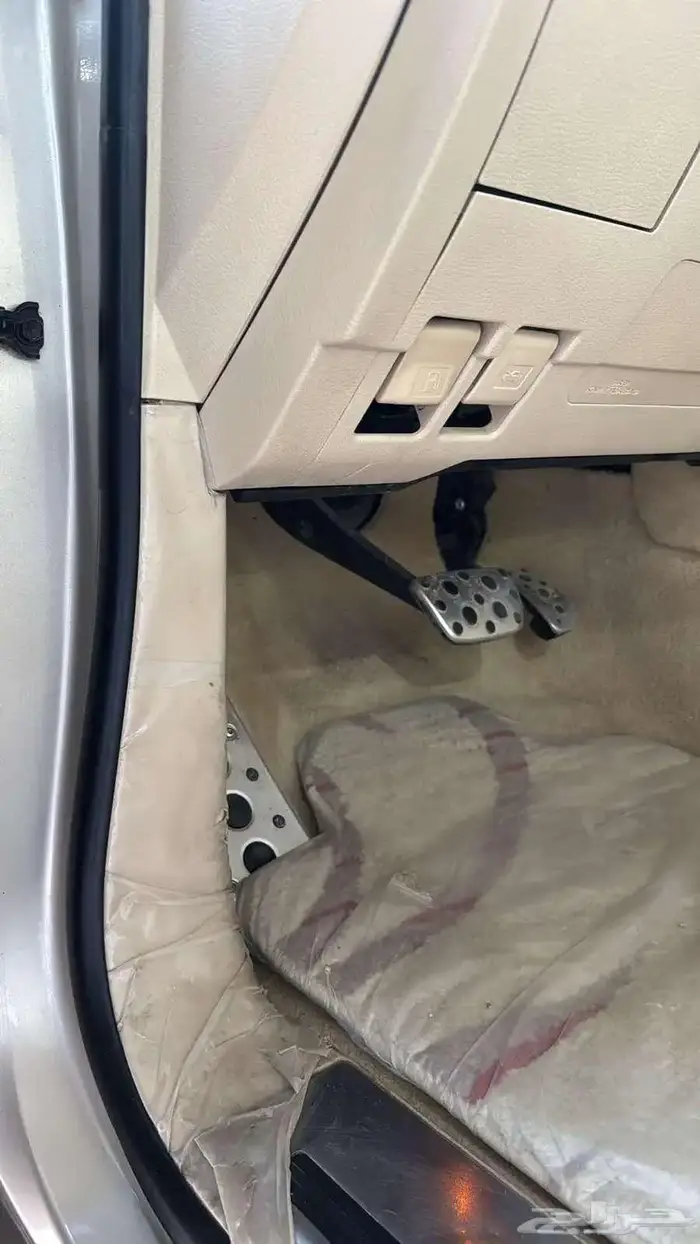 جيب لكزس LX 2014 فل كامل 35