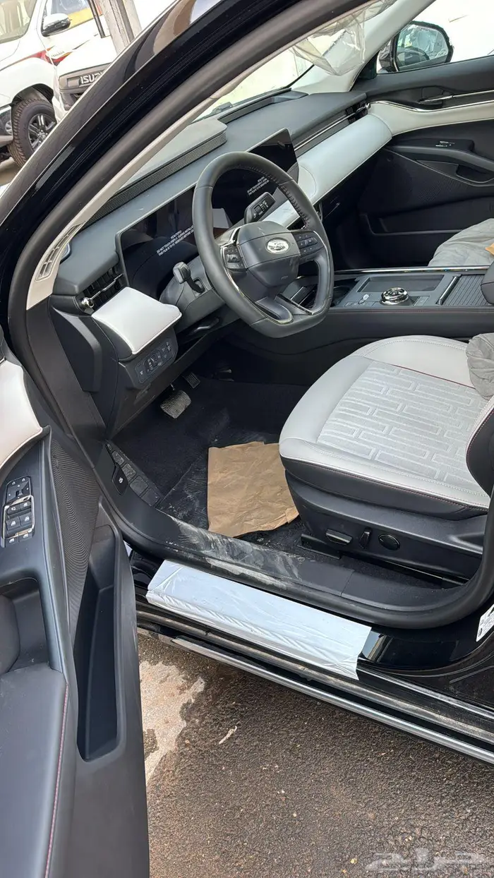 فورد تورس ترند نص فل 2026 سعودى صيانه مجانيه 9