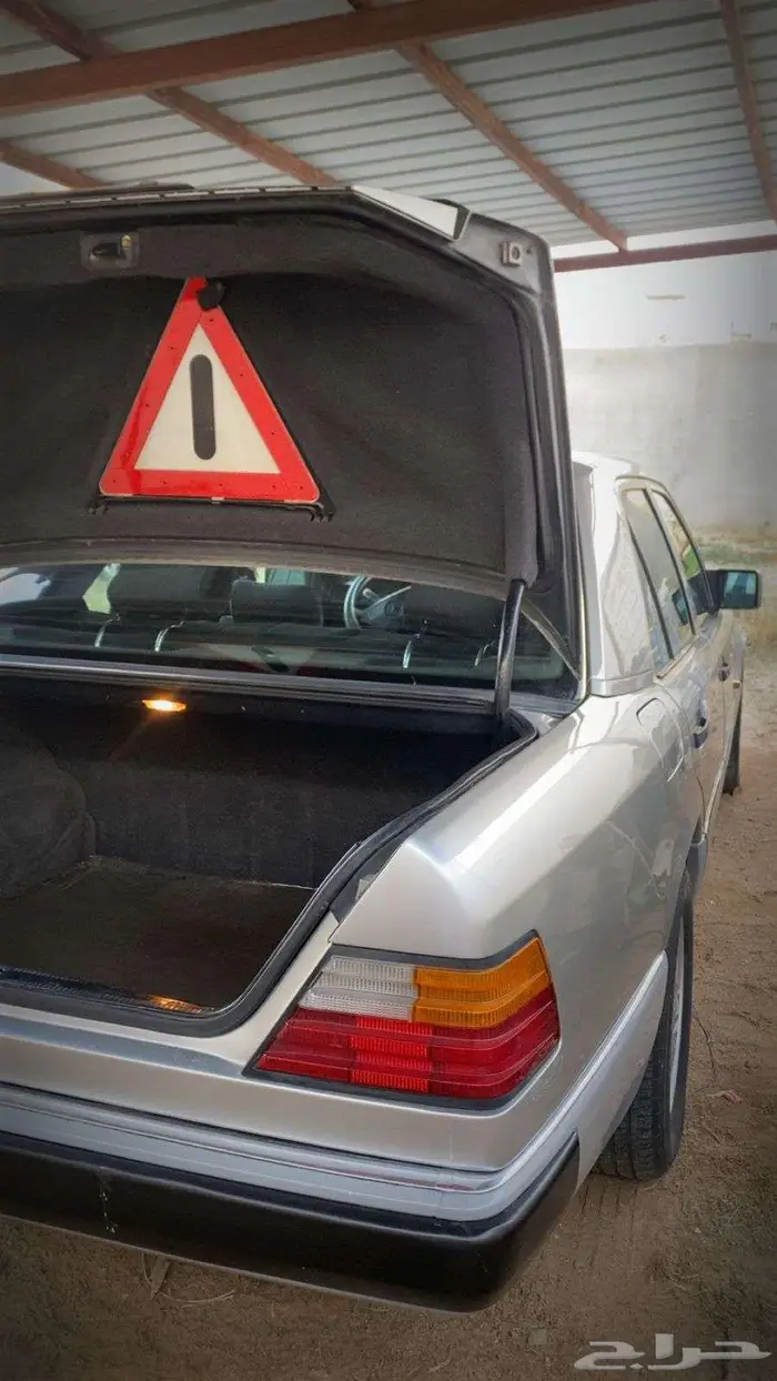 مرسيدس E400 تعاون شركة بورش ومرسيدس لتحدي صناعة لكزز 92 4