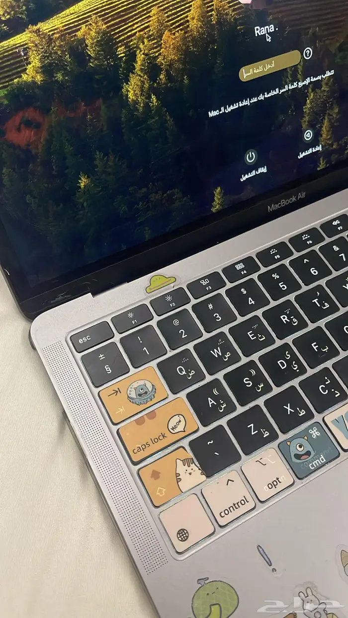 جهاز ماك بوك اير مقاس 13 انش موديل 2019 1