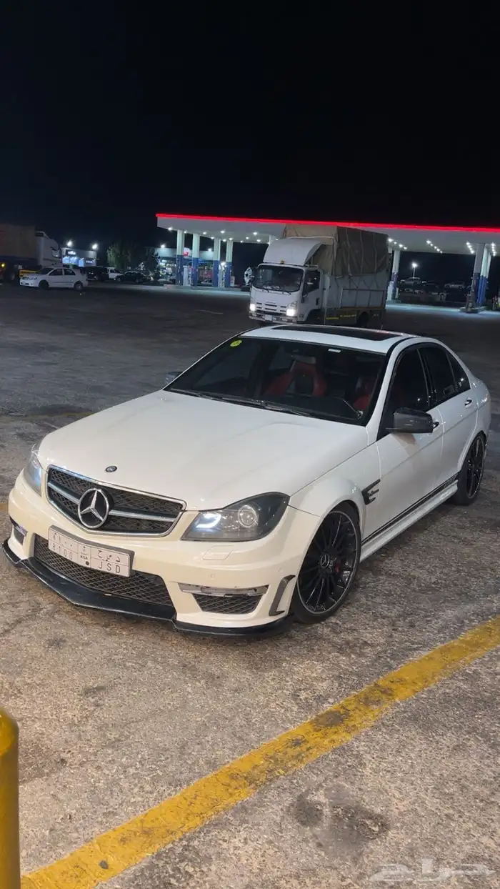 مرسيدس C63 Performance Package 2012 8