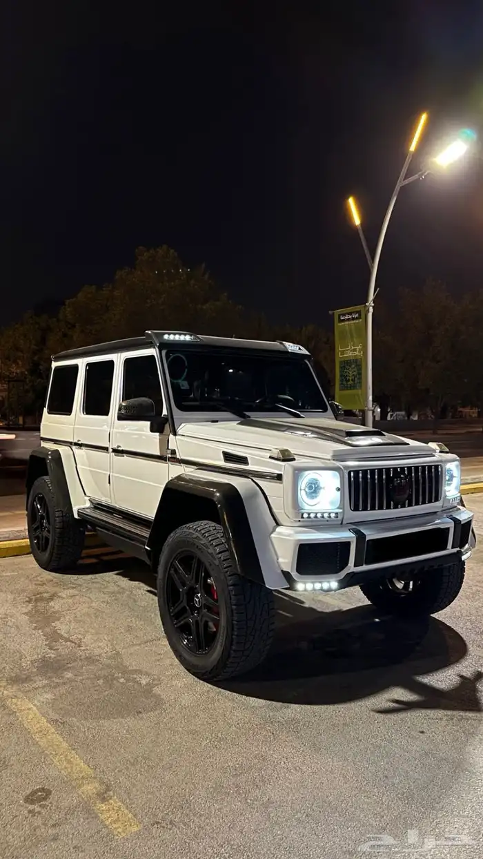 مرسيديس جي كلاس 4x4 4