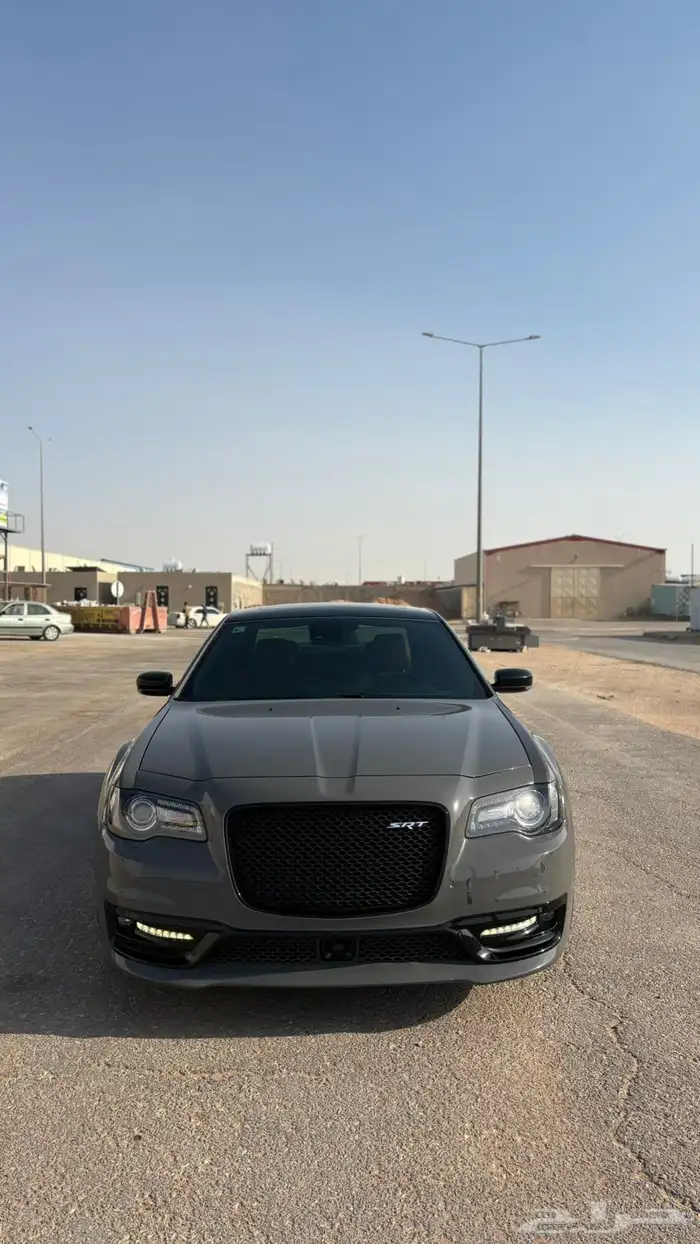 كرايزلر SRT 2017 شرط تحت الضمان 1