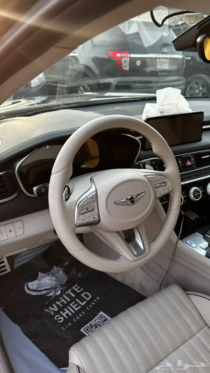 جنسس G70 2021 ازرق غامق رويال 11