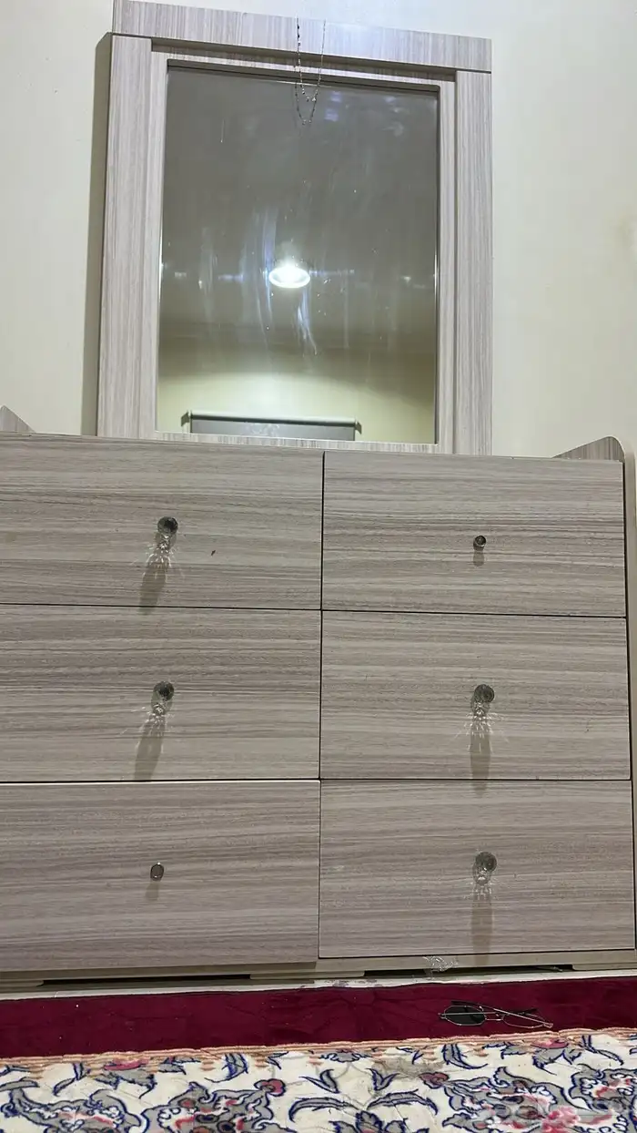 للبيع غرفة نوم 4