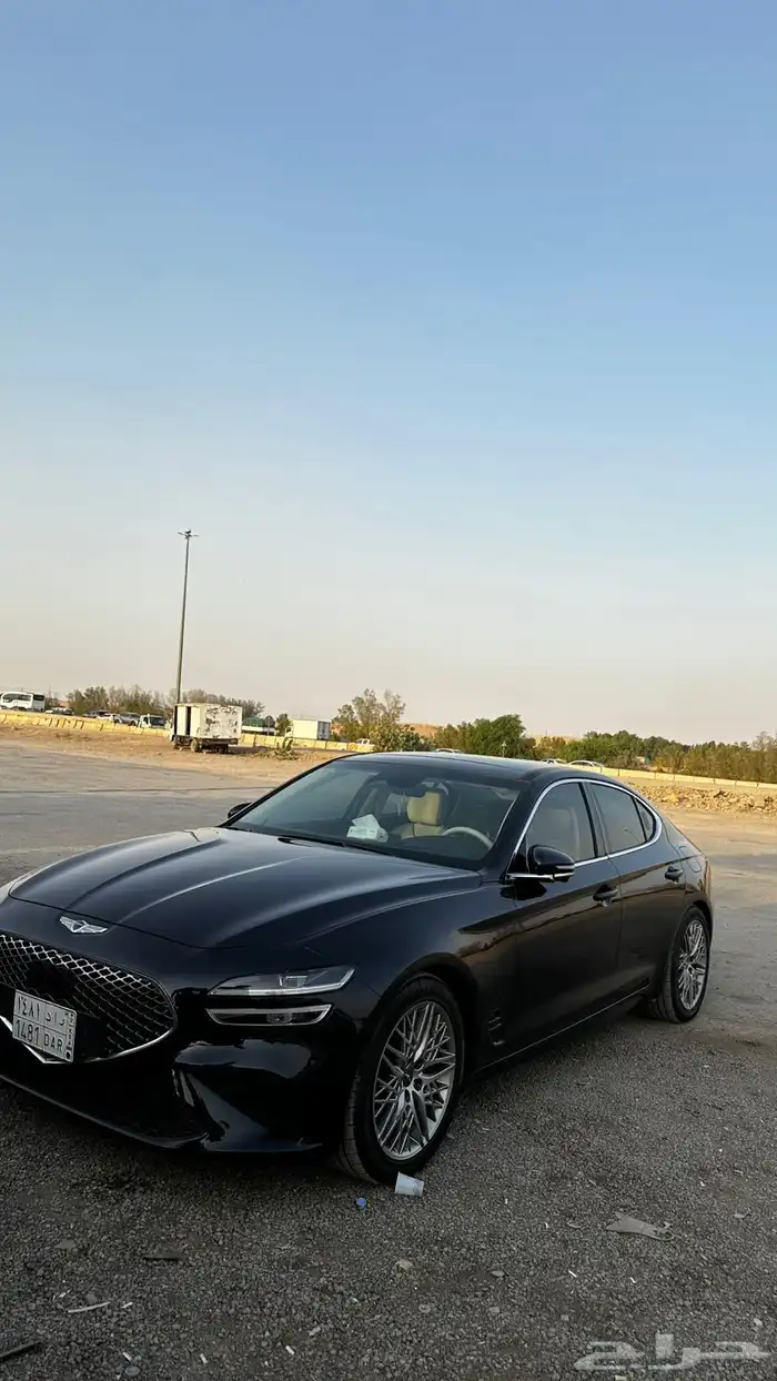 جنسس G70 2021 ازرق غامق رويال 6