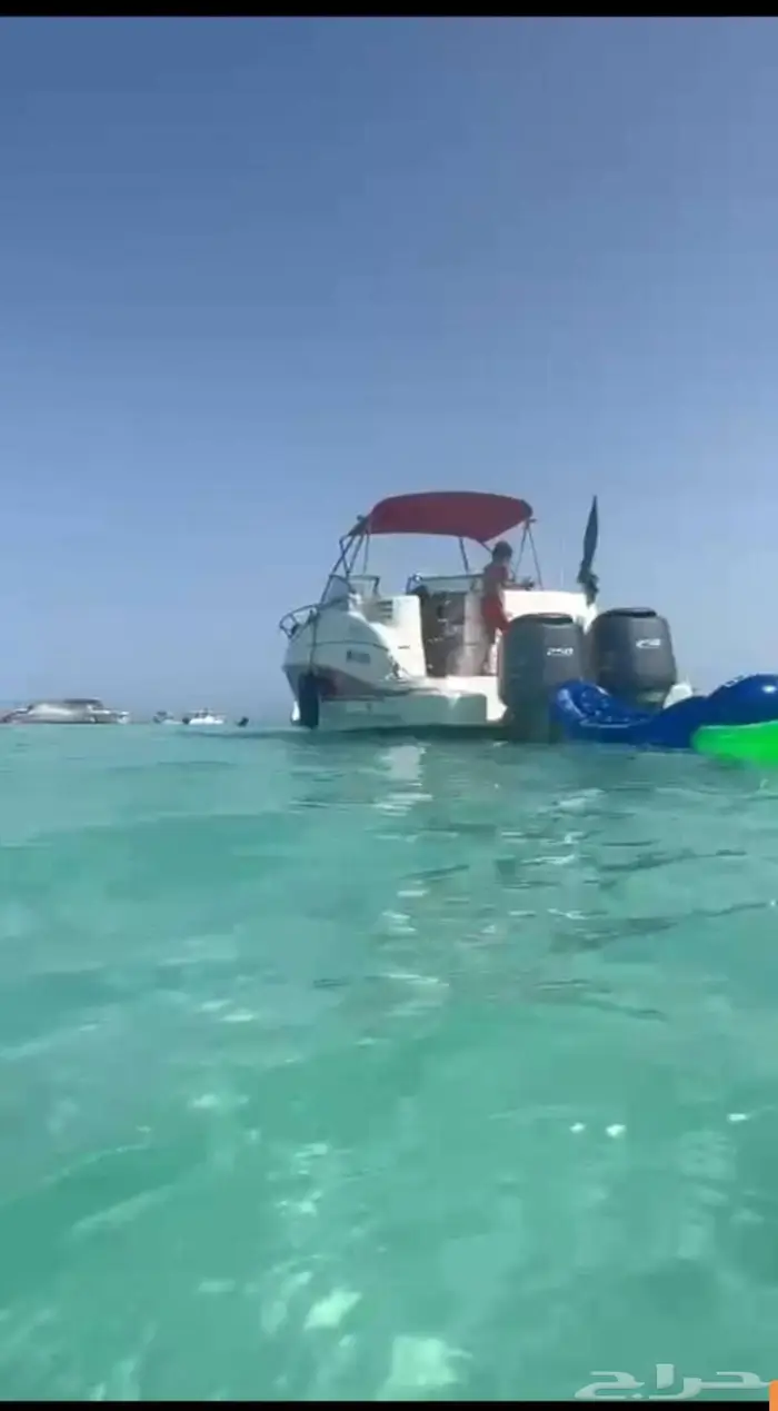 يخت أمريكي موديل2023 شبه جديد 3