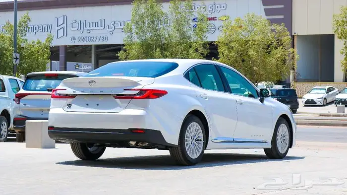 تويوتا كامري 2025 متوفر جميع انواعها كاش _ اقساط 5