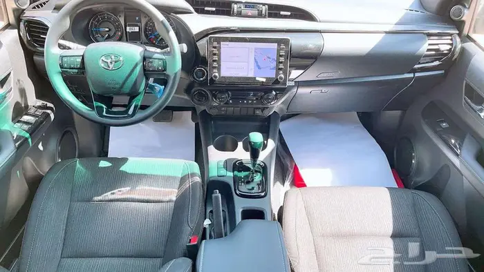 تويوتا هايلوكس غمارتين ادفنشر بنزين خليجي 2025 5