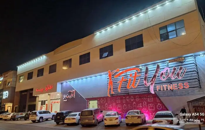 للايجار مكاتب بحي السويدي على الدائرى الغربى مباشرة 0