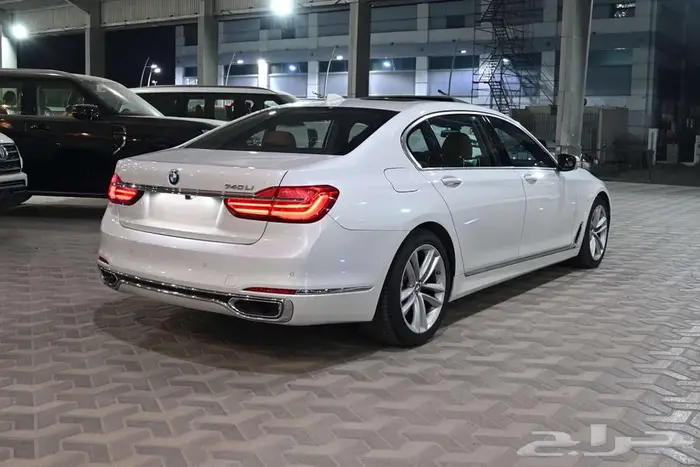 بي إم دبليو 2018 740Li سعودي 6