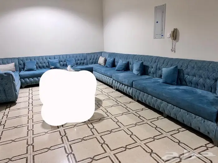 كنب 8قطع مع طاولة طعام 2
