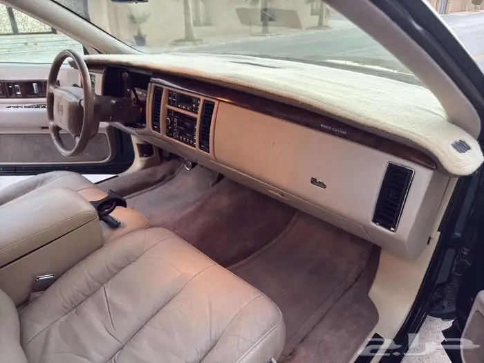 كاديلاك بروجهام 1996 Cadillac Brougham 13