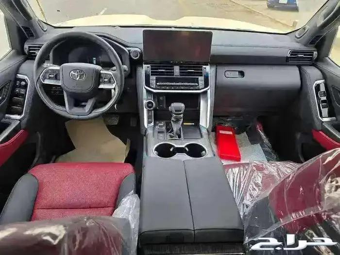 لاندكروزر VXR بريمي فل كامل موديل 2025 7