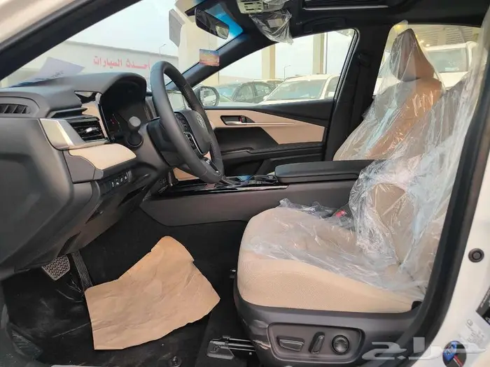 تويوتا كامري E-PLUS هايبرد 2025 7