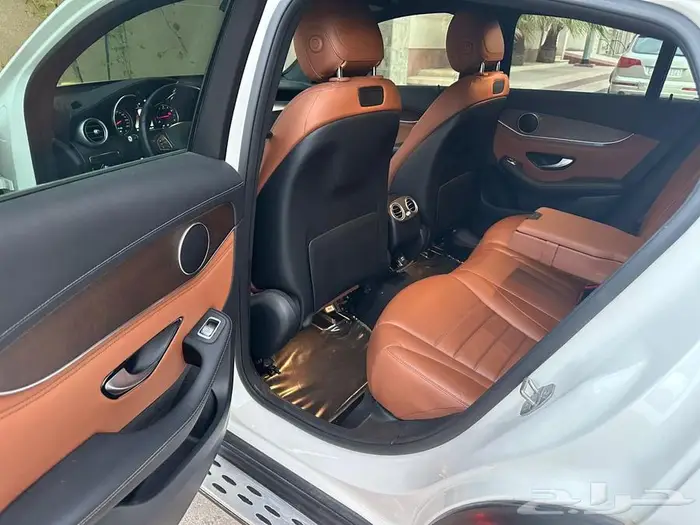 مرسيدس GLC 250 موديل 2019 مخزن 5