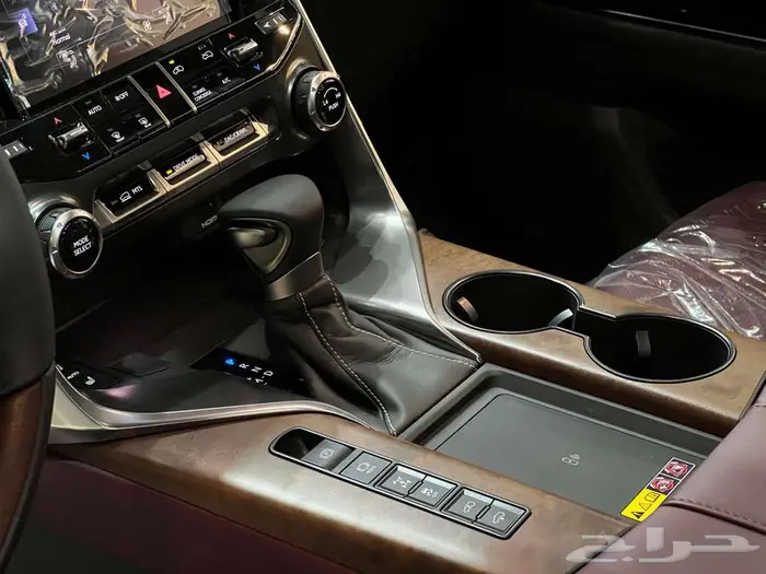لكزس LX600 BB موديل 2025 كاش او اقساط 12