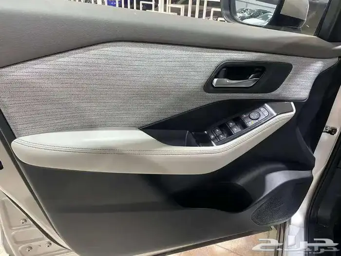 نيسان اكستريل 11