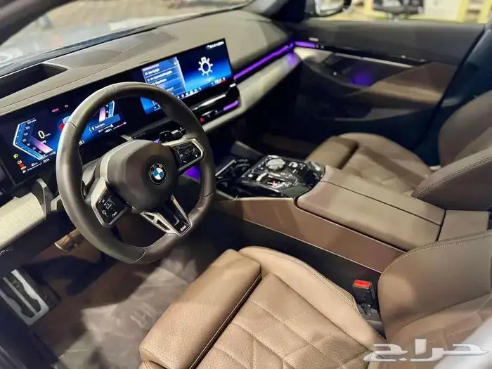 BMW 520i M-Kit 2024 (كاش - تمويل ) 28