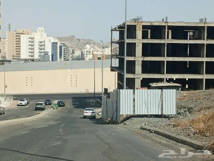 ارض مساحة 1000م للبيع بطحاء قريش 2
