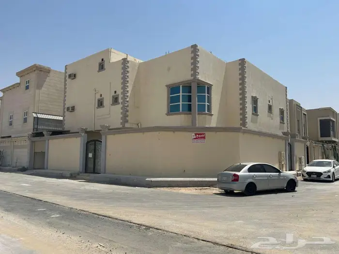 بيت للبيع زاوية بجنوب الهفوف ( حي الحمرا الثاني) 0