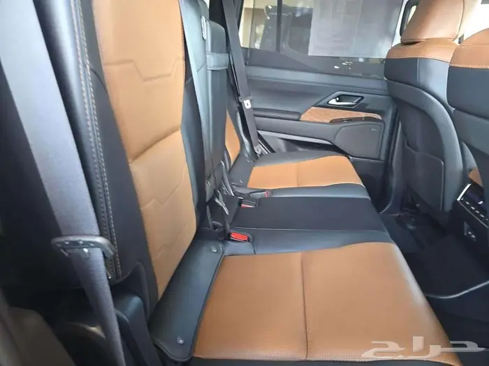 لكزس GX550 لاكجري بلس 2024 بسعر 444 الف واصل للبيت 12