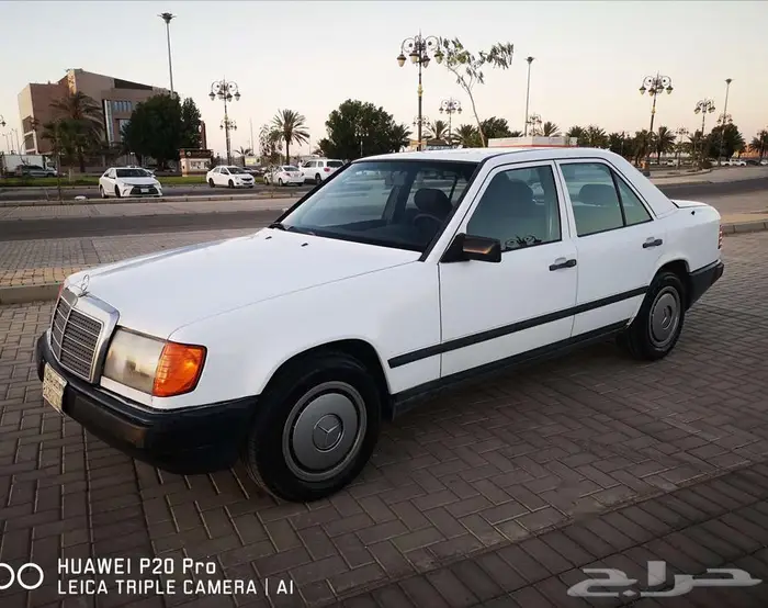 مرسيدس E260 فل كامل كلاسيك مخزن 3
