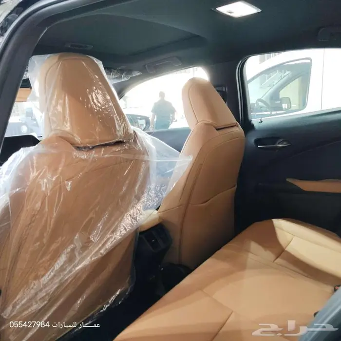 لكزز UX300 هايبرد 2024 8