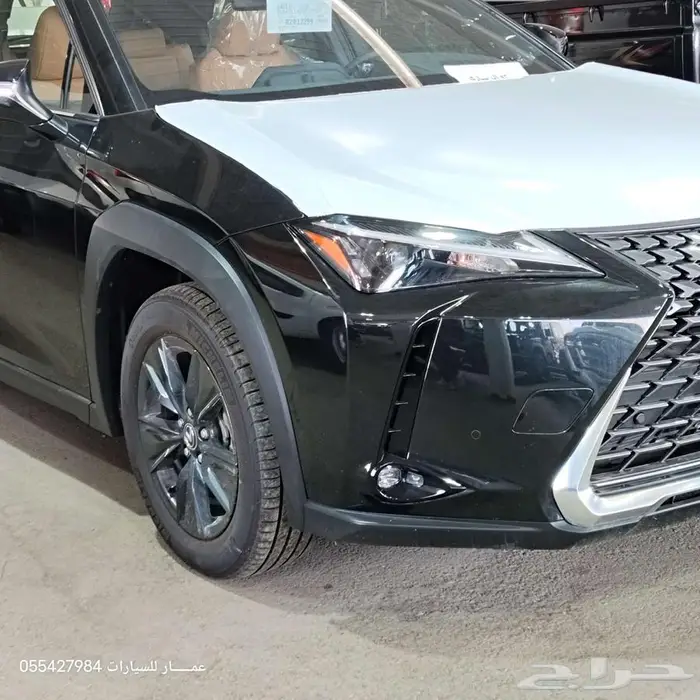 لكزز UX300 هايبرد 2024 4