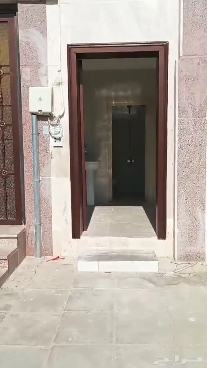 غرفه للايجار الشهري بالعزيزيه 0
