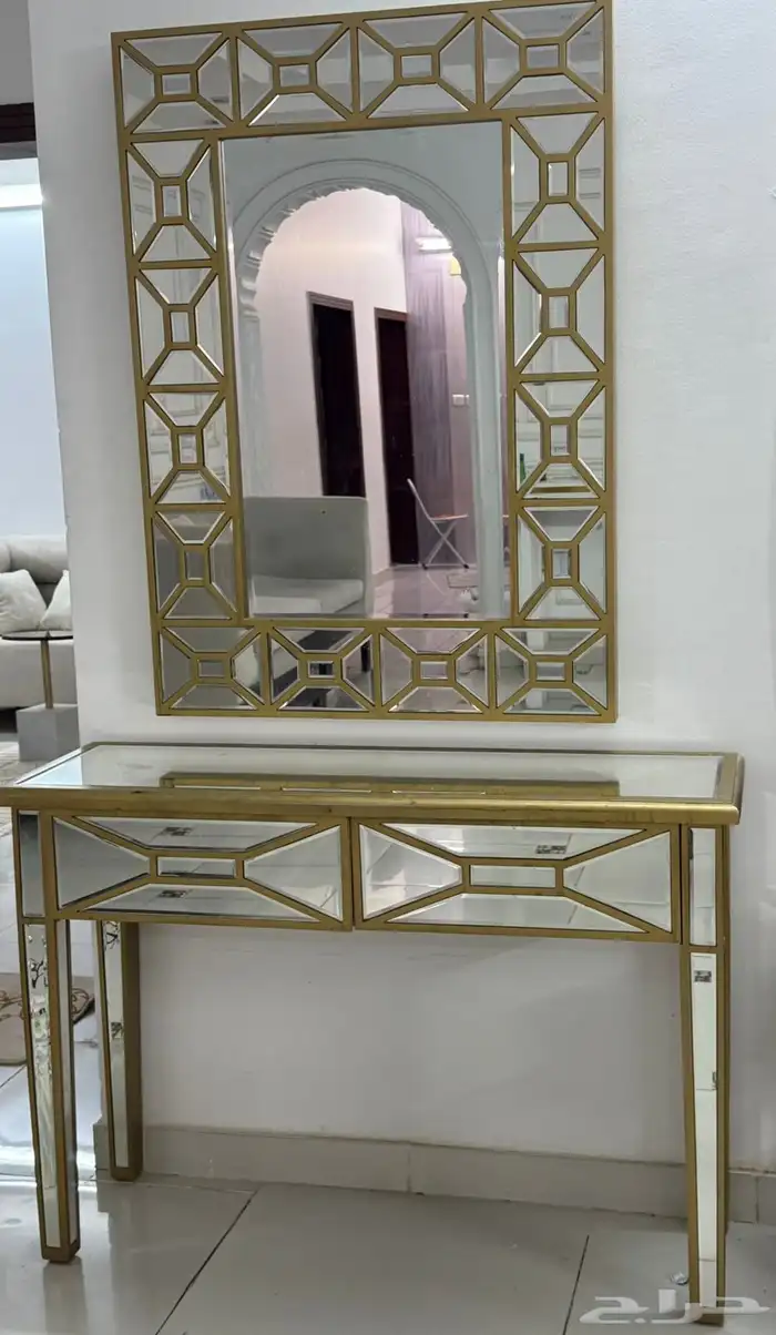 مدخل مرايا فخم 0