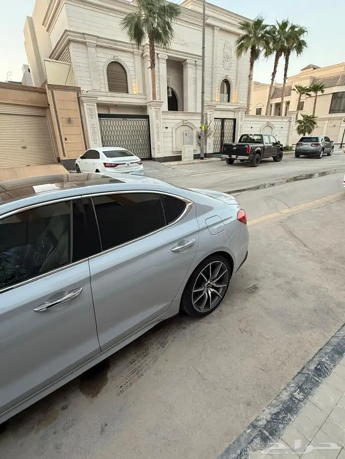 جنييسس 2019 4