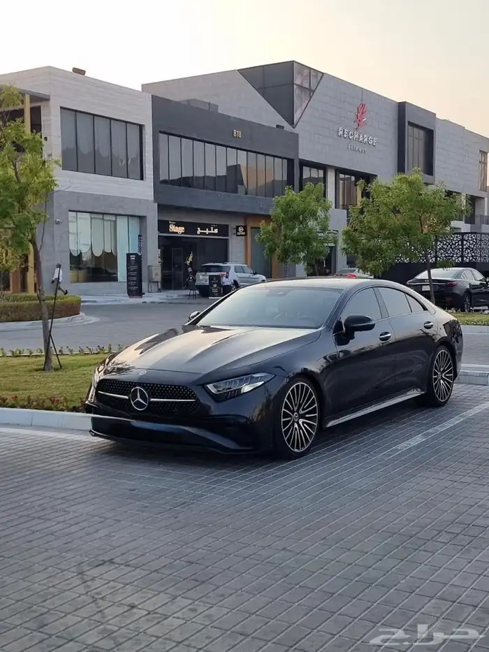 لمحبين الفخامة مرسيدس 2020 فئة CLS الجفالي ( ممشى قليل) .. 1