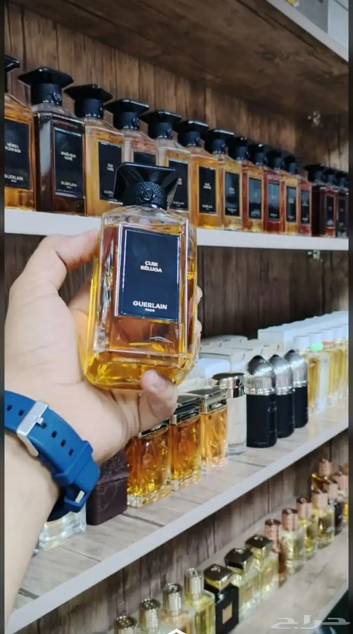 نوفر جميع انواع العطور والتجميل باسعار الجمله لاتفوتكم 11
