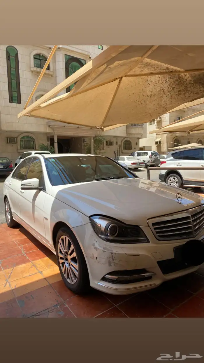 مرسيدس c200 نظيفة جدا 2