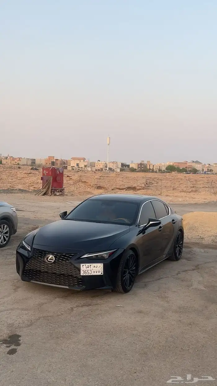 لكزس is350 1